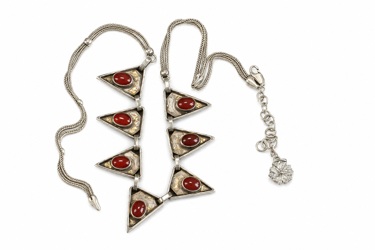 PRELOVED Sterling Silver Necklace with Red Cabochon Gemstone Panels