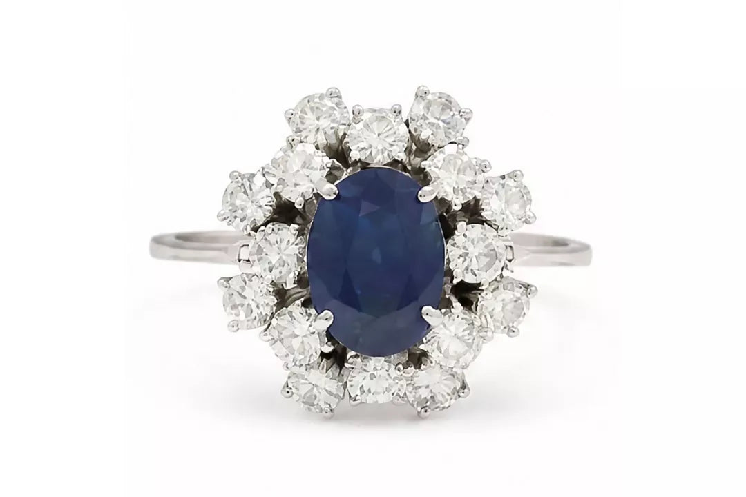 PRELOVED 18ct white gold sapphire and diamond cluster ring