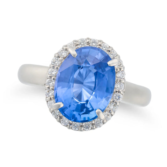 Ceylon no heat 4.89 carat sapphire and Diamond ring