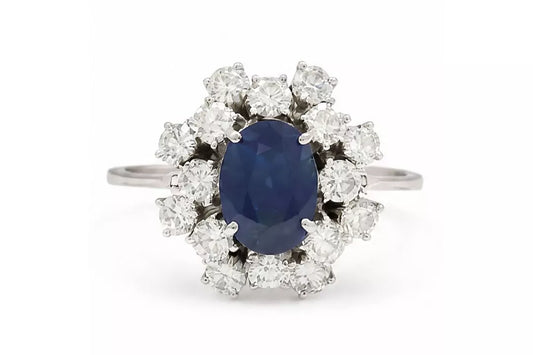 PRELOVED 18ct white gold sapphire and diamond cluster ring